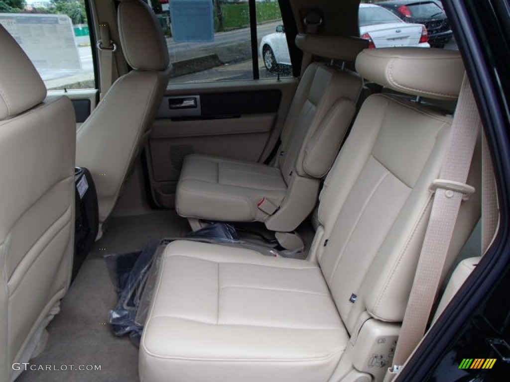 2013 Ford Expedition XLT 4x4 Rear Seat Photo #84749849