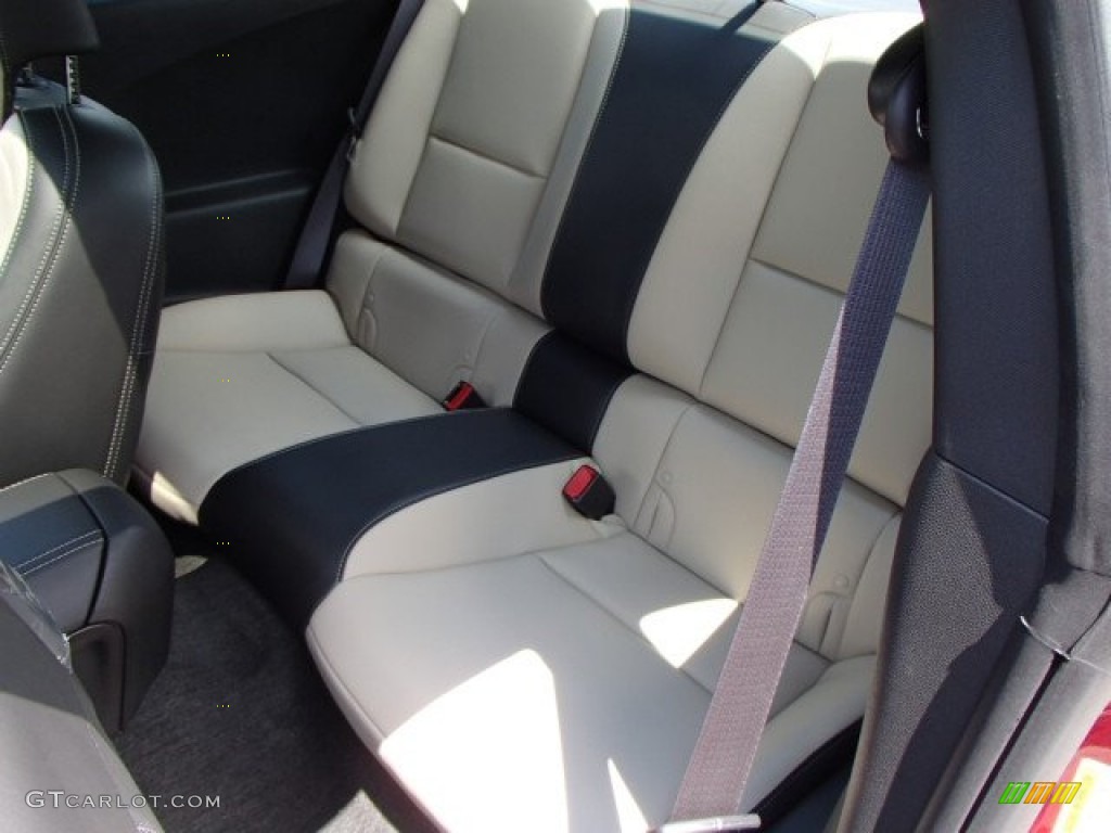 2014 Chevrolet Camaro LT/RS Coupe Rear Seat Photo #84749927