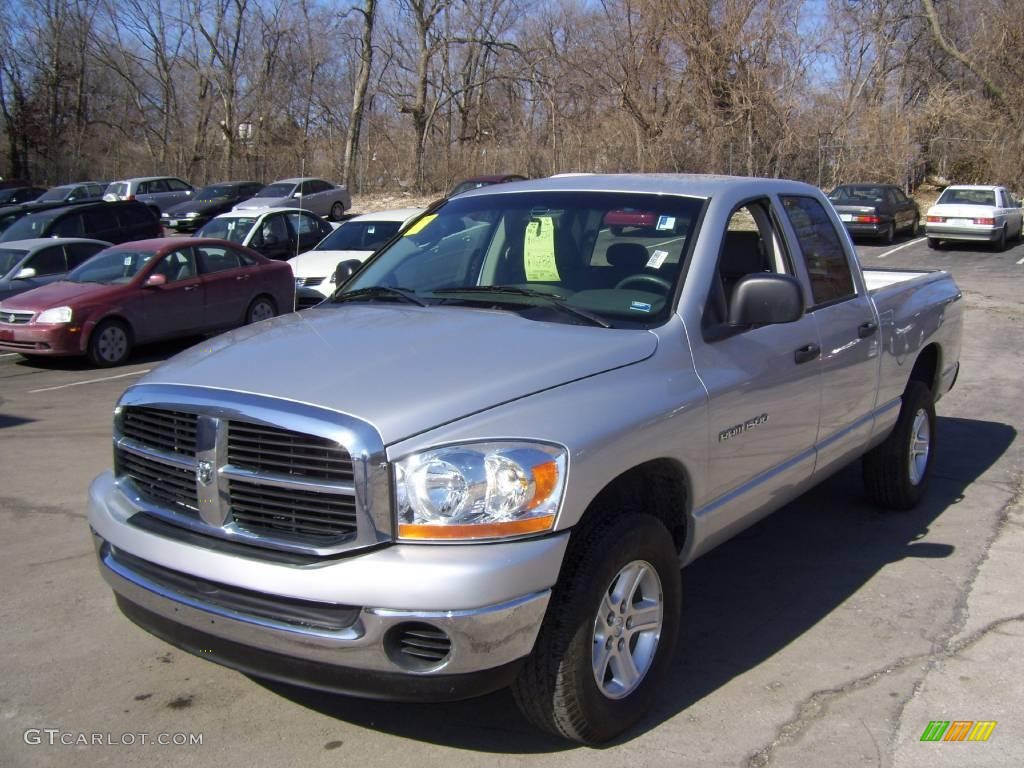 Bright Silver Metallic Dodge Ram 1500