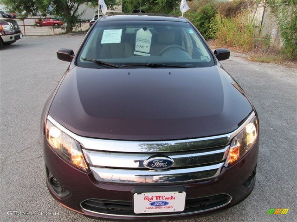 2012 Fusion SE - Bordeaux Reserve Metallic / Medium Light Stone photo #2