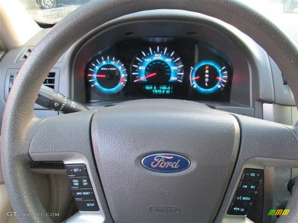 2012 Fusion SE - Bordeaux Reserve Metallic / Medium Light Stone photo #19