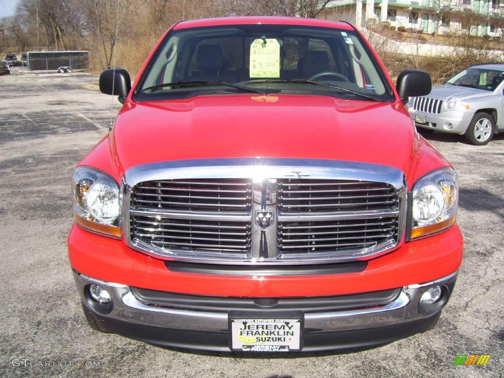 2006 Ram 1500 Big Horn Edition Quad Cab 4x4 - Flame Red / Medium Slate Gray photo #8