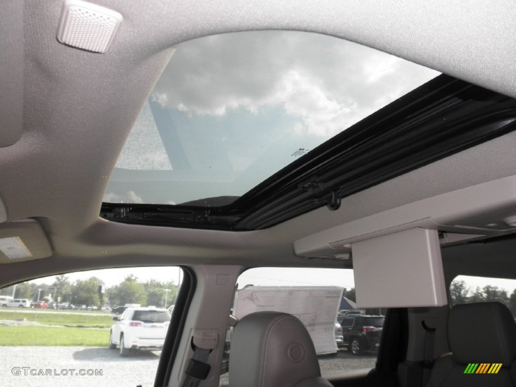 2013 Acadia Denali - Carbon Black Metallic / Ebony photo #23