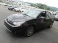 Ebony Black - Focus SES Sedan Photo No. 6