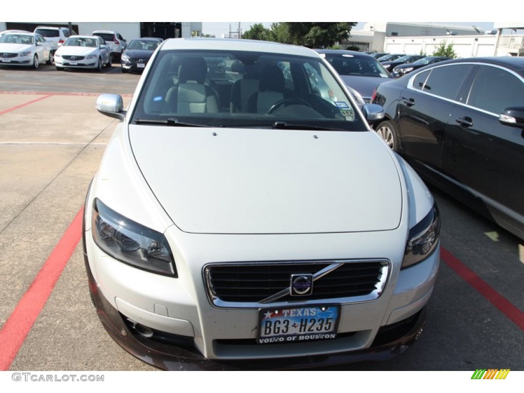 2009 C30 T5 R-Design - Cosmic White Metallic / R-Design Off Black/Cream photo #2