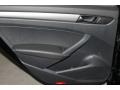 Black - Passat 2.5L S Photo No. 24