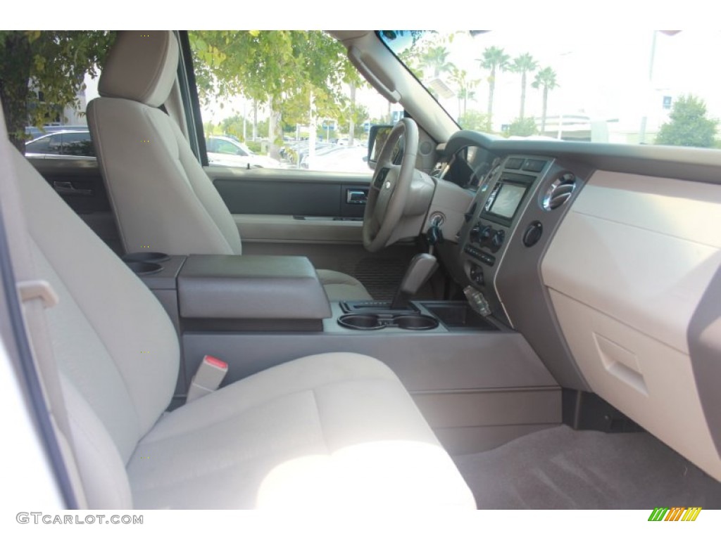 2008 Expedition EL XLT - Oxford White / Camel photo #18