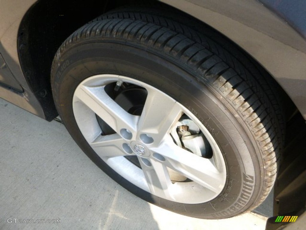2013 Camry SE - Magnetic Gray Metallic / Black photo #8