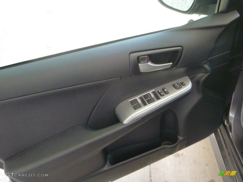 2013 Camry SE - Magnetic Gray Metallic / Black photo #16