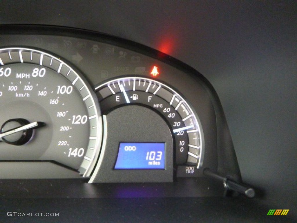 2013 Camry SE - Magnetic Gray Metallic / Black photo #19