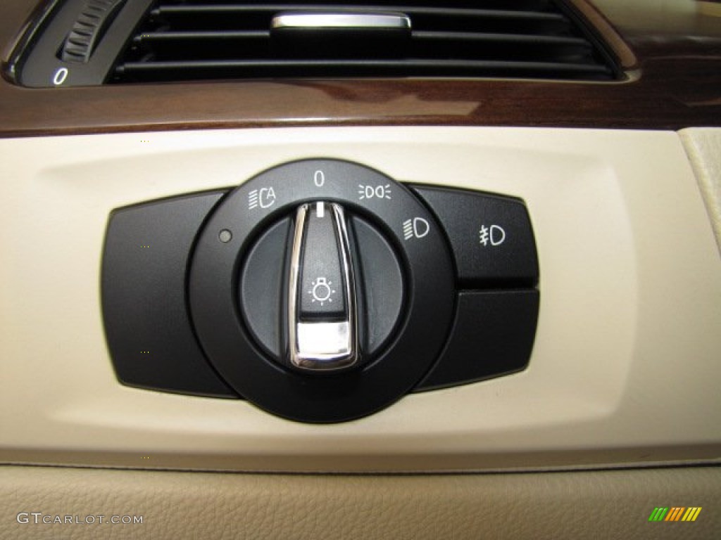 2009 BMW 3 Series 328i Convertible Controls Photo #84769943