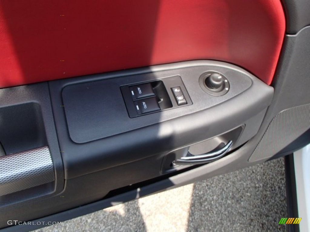 2014 Dodge Challenger R/T Classic Controls Photo #84770312