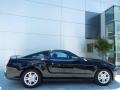 Black - Mustang V6 Coupe Photo No. 5