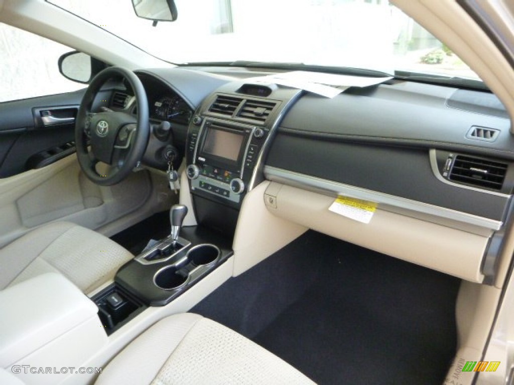 2013 Camry LE - Champagne Mica / Ivory photo #10