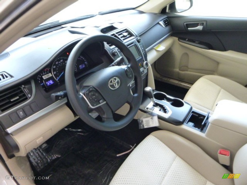 2013 Camry LE - Champagne Mica / Ivory photo #17