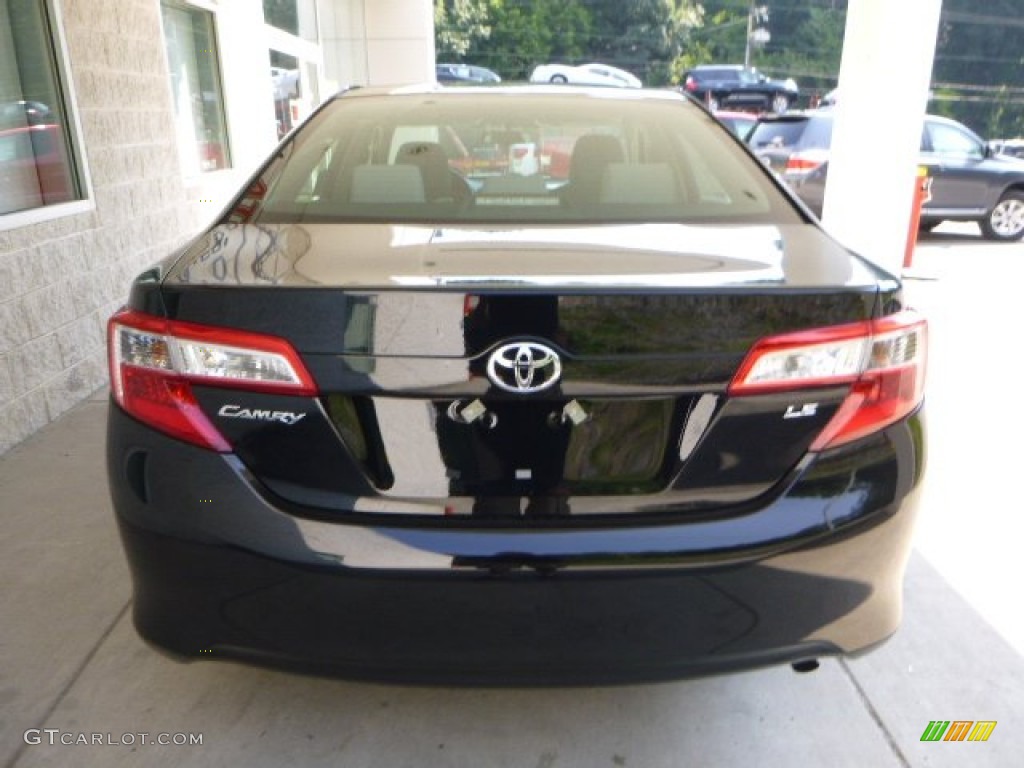 2013 Camry LE - Attitude Black Metallic / Ash photo #4