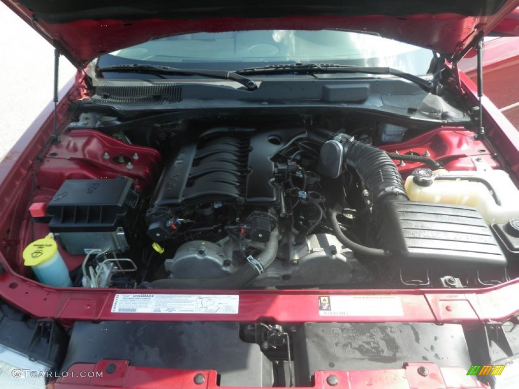 2007 300 Touring - Inferno Red Crystal Pearlcoat / Dark Slate Gray/Light Graystone photo #9