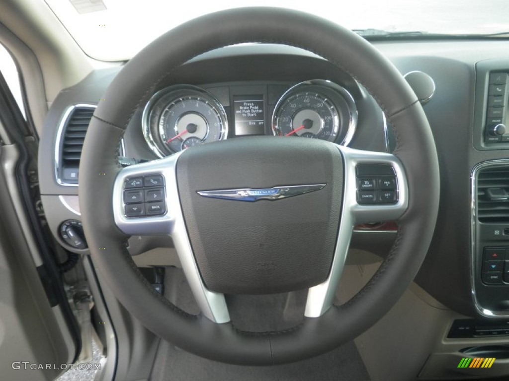 2014 Chrysler Town & Country Touring-L Dark Frost Beige/Medium Frost Beige Steering Wheel Photo #84775445