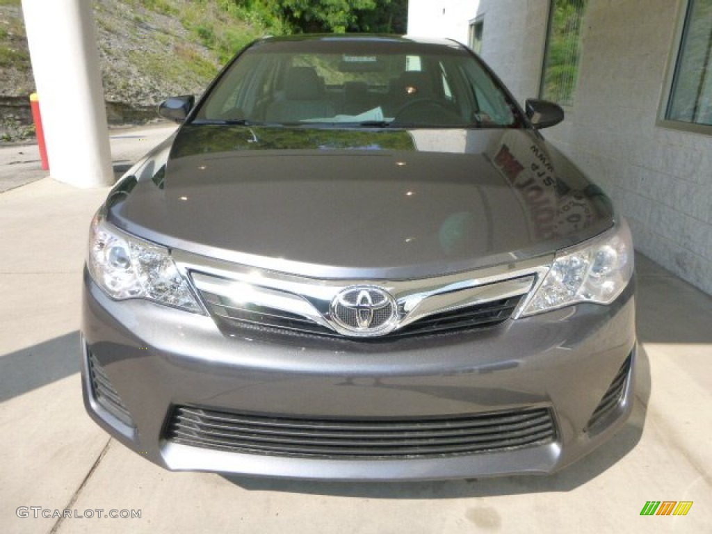 2013 Camry LE - Magnetic Gray Metallic / Ash photo #7