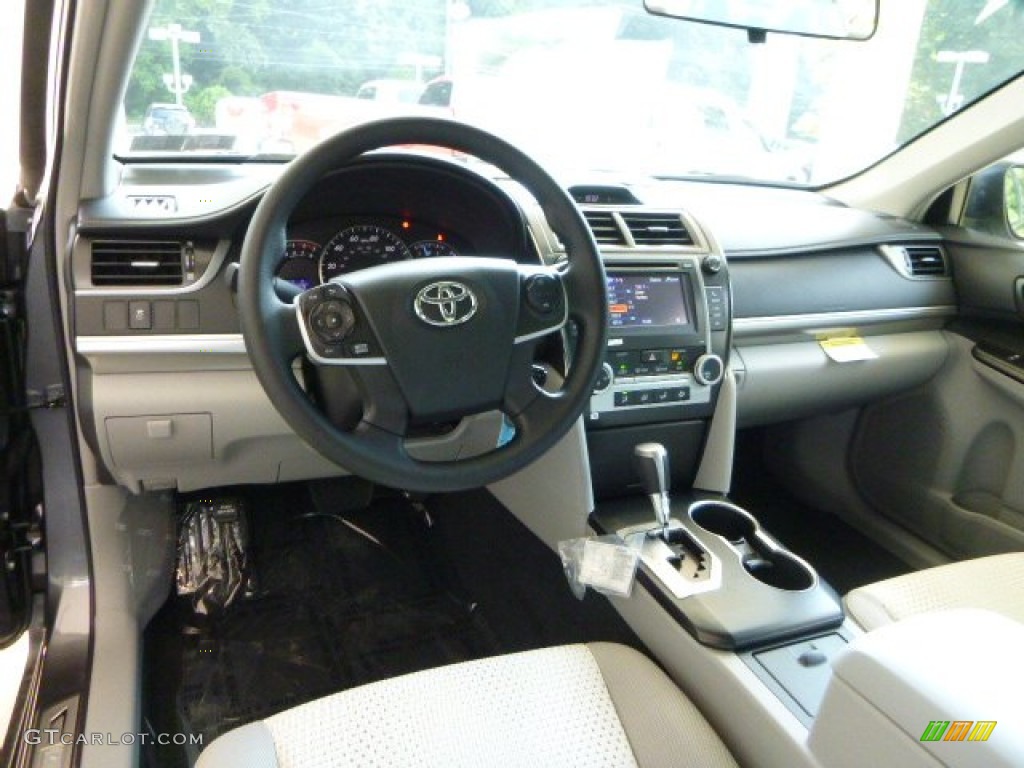 2013 Camry LE - Magnetic Gray Metallic / Ash photo #15