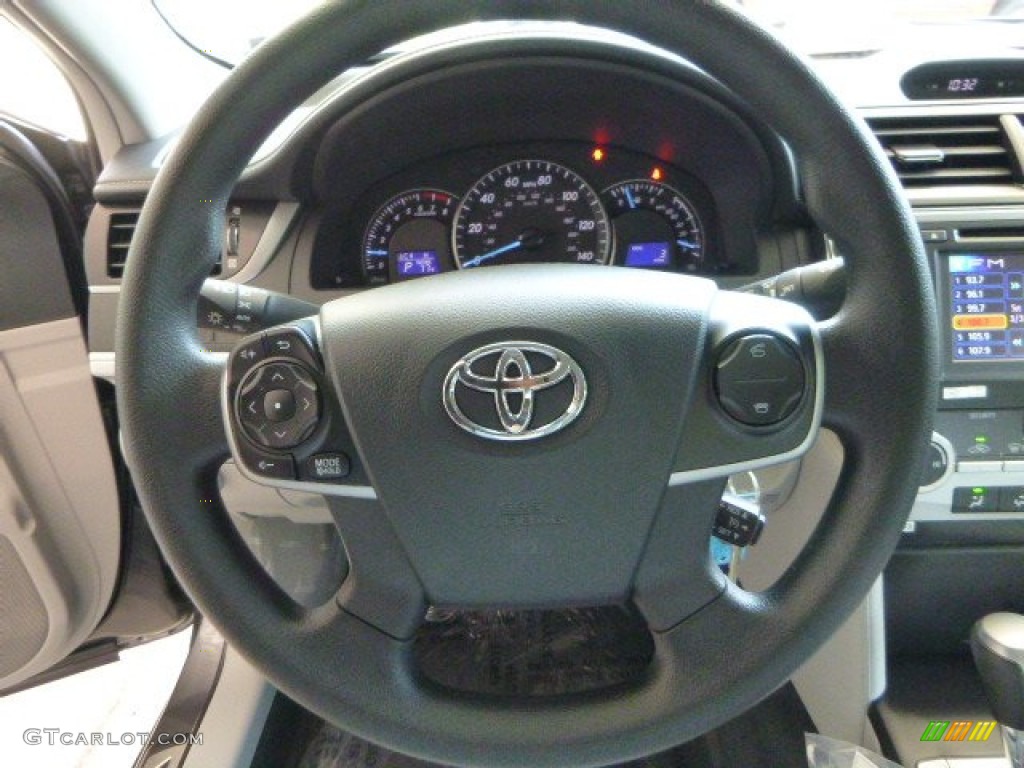 2013 Camry LE - Magnetic Gray Metallic / Ash photo #17