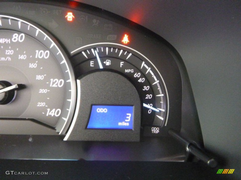 2013 Camry LE - Magnetic Gray Metallic / Ash photo #19