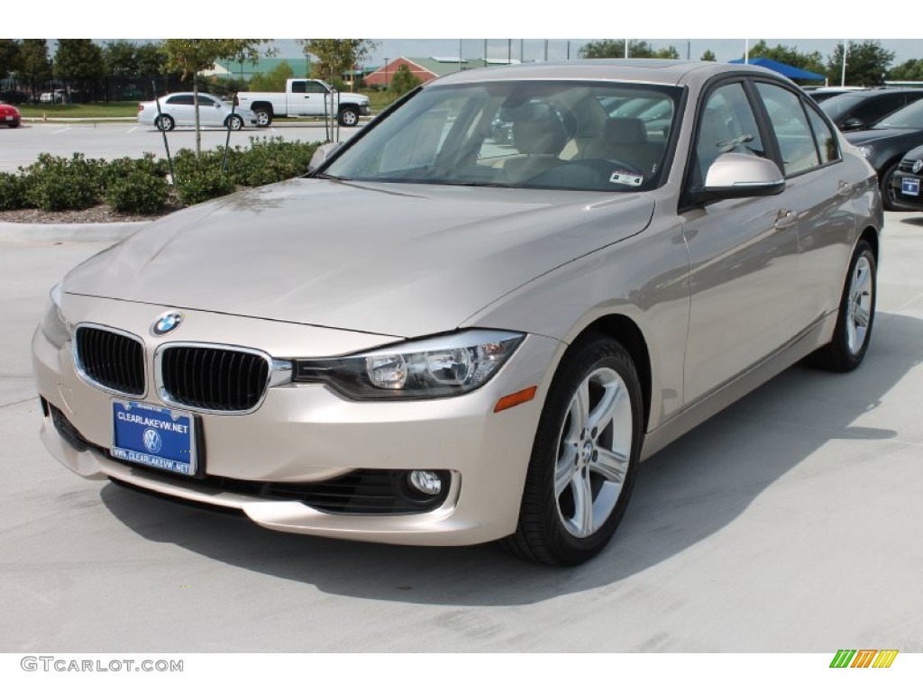 2013 3 Series 328i Sedan - Orion Silver Metallic / Venetian Beige photo #3