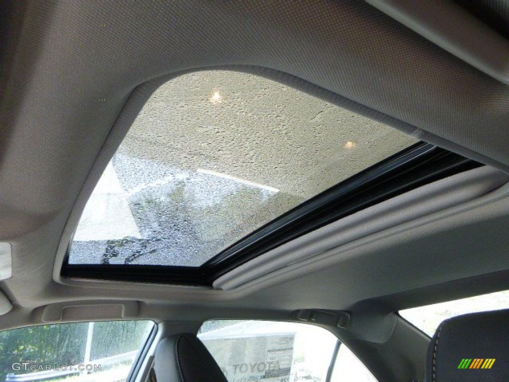 2013 Camry SE - Magnetic Gray Metallic / Black photo #17