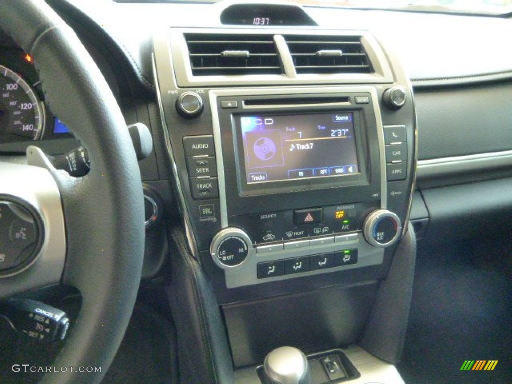 2013 Camry SE V6 - Attitude Black Metallic / Black photo #18