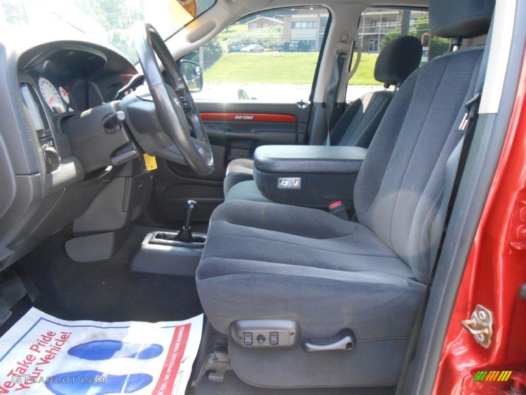 2005 Dodge Ram 1500 SLT Daytona Quad Cab 4x4 Front Seat Photo #84780722