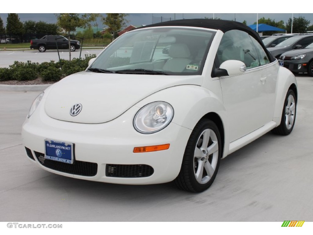 2007 New Beetle Triple White Convertible - Campanella White / White photo #3