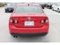 Salsa Red - Jetta SE Sedan Photo No. 8