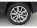 Deep Black Metallic - Tiguan SE Photo No. 6