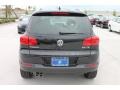 Deep Black Metallic - Tiguan SE Photo No. 8