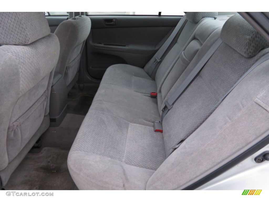 2004 Camry LE - Lunar Mist Metallic / Stone photo #5