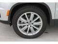 Reflex Silver Metallic - Tiguan SE Photo No. 4