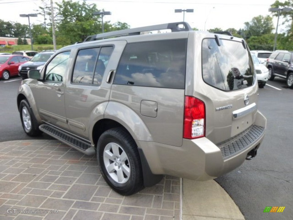 2008 Pathfinder SE 4x4 - Desert Stone / Cafe Latte photo #5