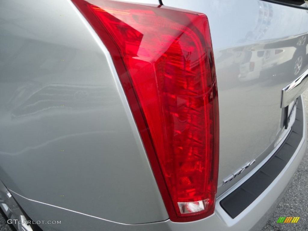 2011 SRX 4 V6 AWD - Radiant Silver Metallic / Titanium/Ebony photo #40