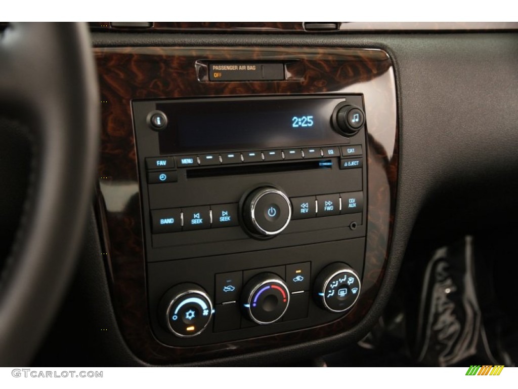 2013 Chevrolet Impala LS Controls Photo #84789620