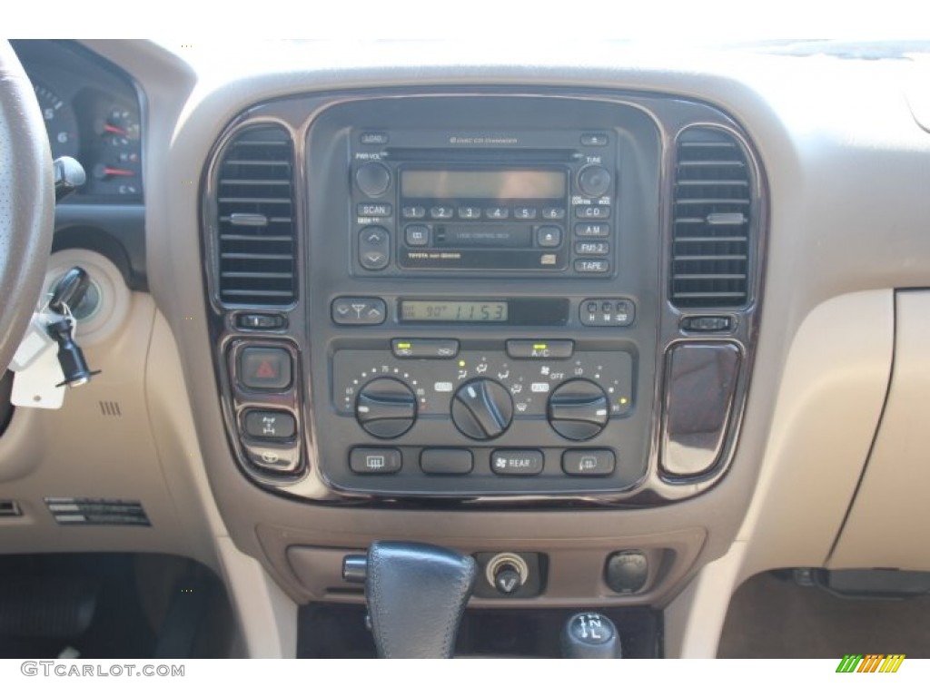 2000 Land Cruiser  - Natural White / Oak photo #11