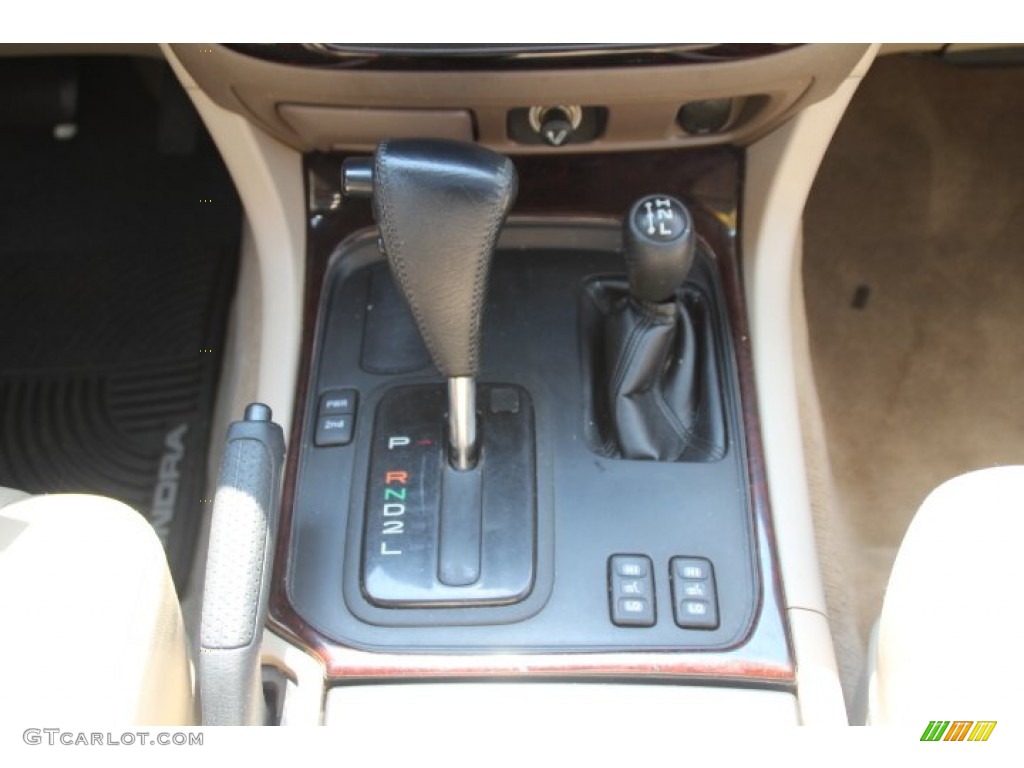 2000 Land Cruiser  - Natural White / Oak photo #12