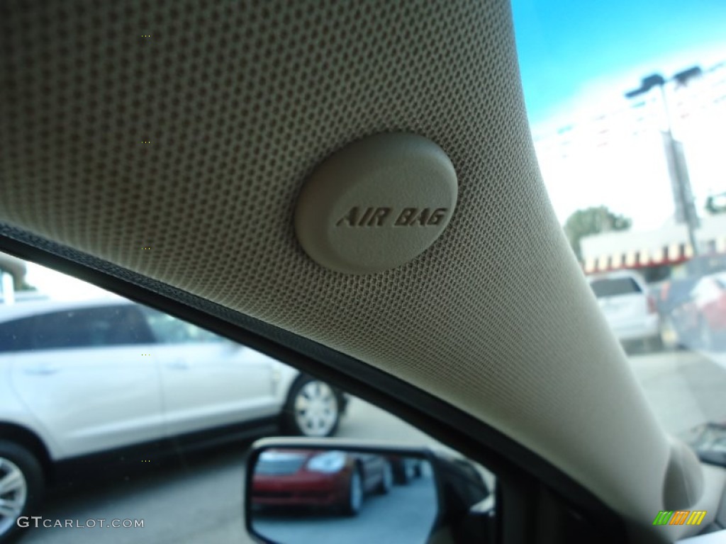 2004 CTS Sedan - Blue Chip / Light Neutral photo #33