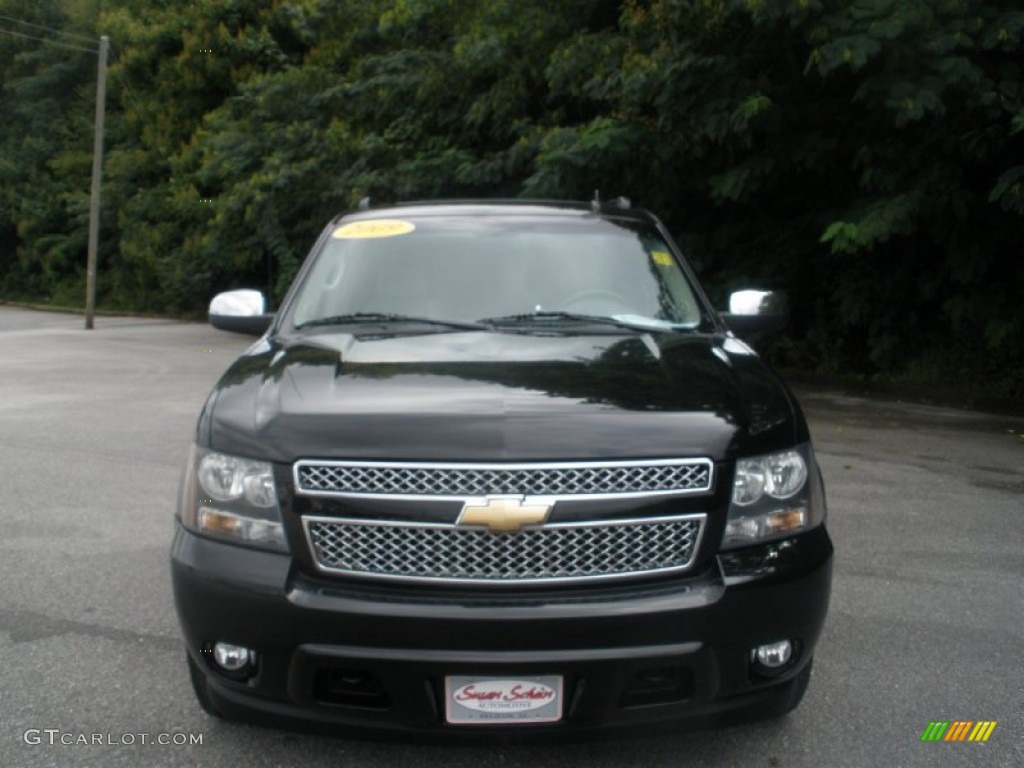 2009 Avalanche LTZ 4x4 - Black / Ebony photo #15