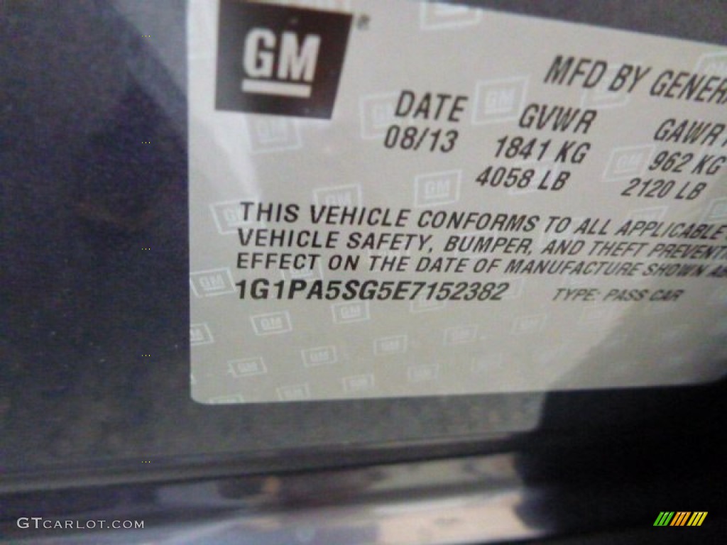 2014 Cruze LS - Atlantis Blue Metallic / Jet Black/Medium Titanium photo #18
