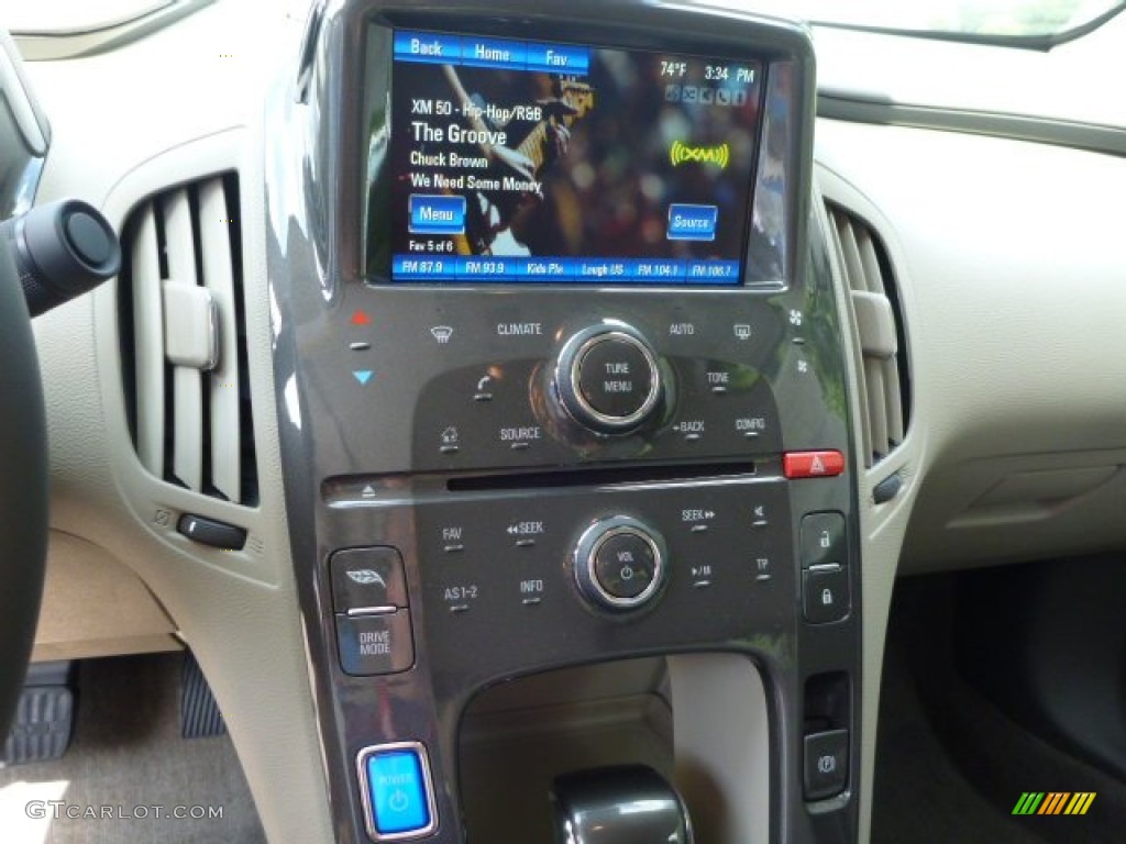 2014 Chevrolet Volt Standard Volt Model Controls Photo #84796473