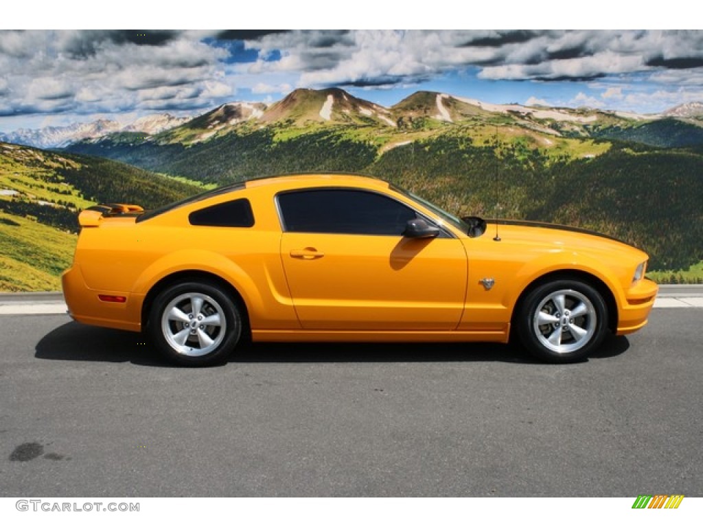 2009 Mustang GT Premium Coupe - Grabber Orange / Dark Charcoal photo #2