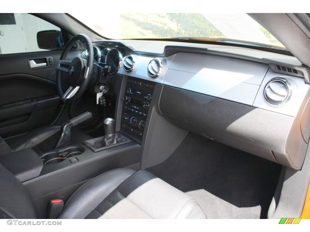 2009 Mustang GT Premium Coupe - Grabber Orange / Dark Charcoal photo #14