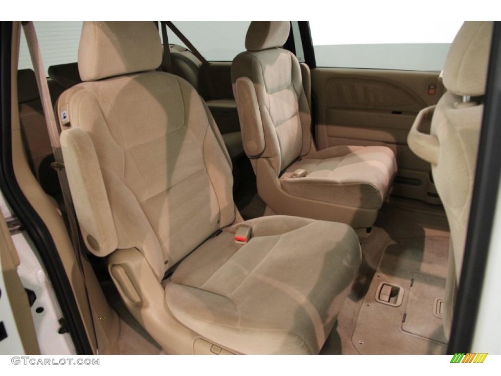 2007 Honda Odyssey LX Rear Seat Photo #84798641