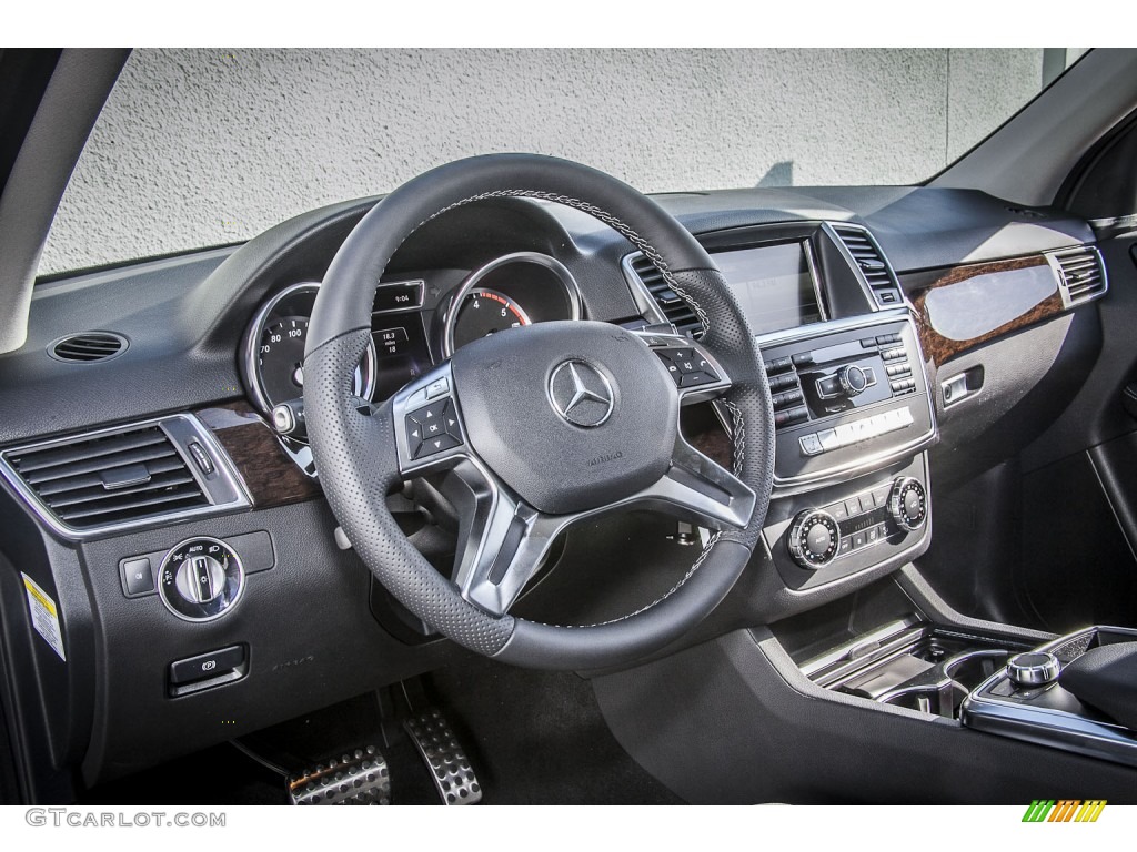 2014 Mercedes-Benz ML 350 BlueTEC 4Matic Black Dashboard Photo #84800192