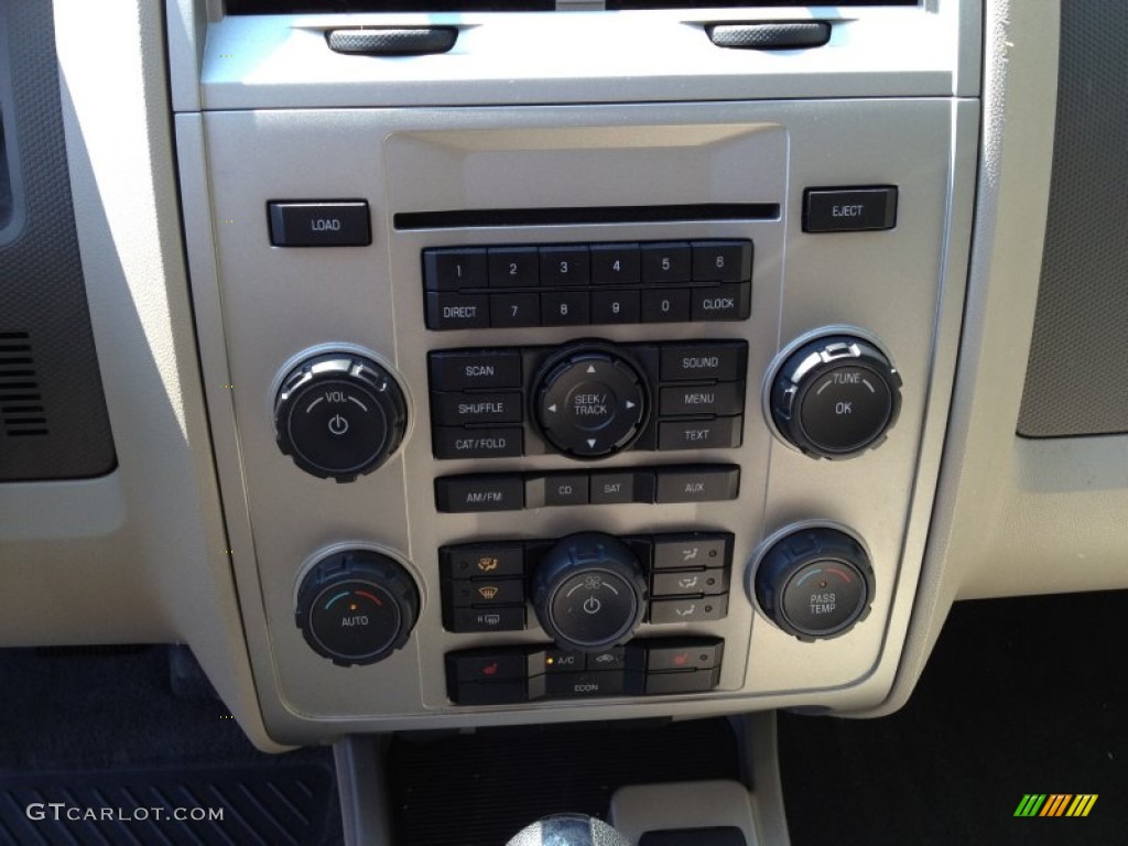 2008 Escape Hybrid 4WD - Light Ice Blue / Stone photo #14